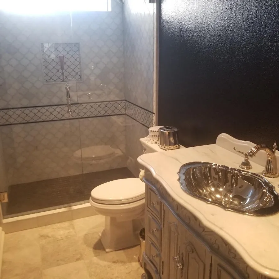 Professional plumbing work and bathroom remodeling in Maywood